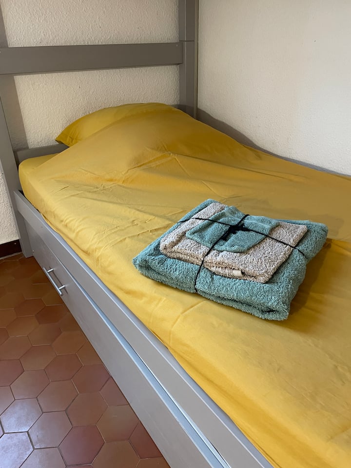 საძინებელი 2