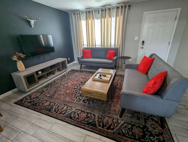 Princess | 2 Br Home Near Arcadia With Garage! - Phoenix, AZ