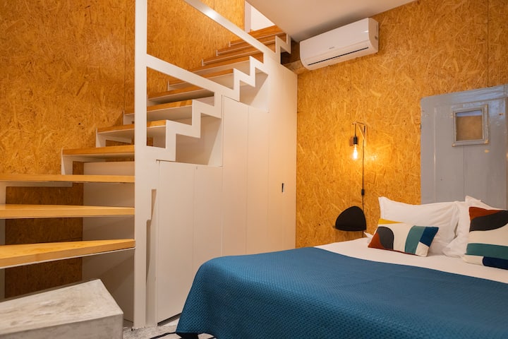 Quarto com cama de casal
Spálňa s manželskou posteľou