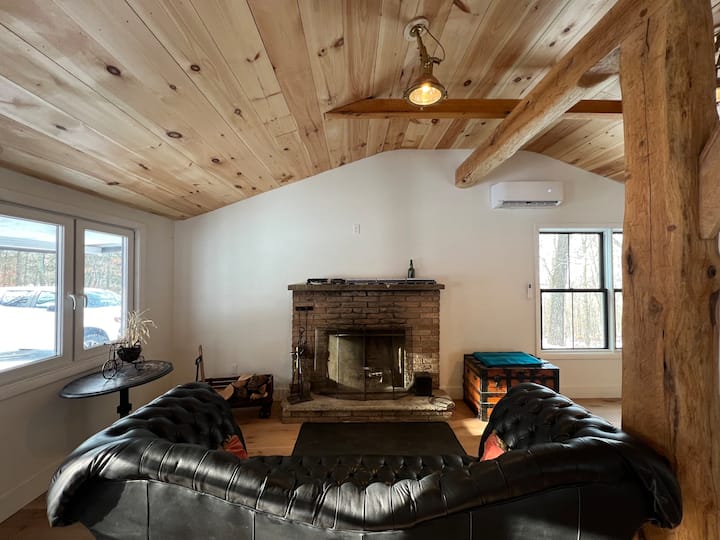 Nature Lover's Cabin On Over 60 Acres
