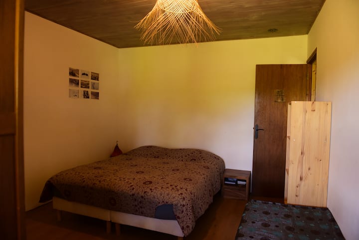 Dhomë gjumi 1