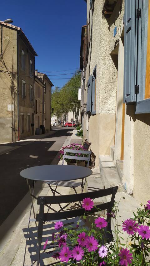 House in the heart of the village 4-6 people