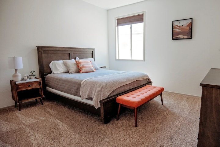 Спалня 4, разположена на горния етаж с двойно легло