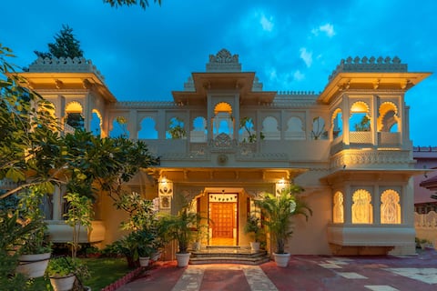 4BHK Elegant Villa +BKFST+Terrace +Lawn @ Udaipur