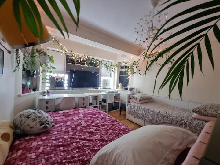 غرفة النوم 2