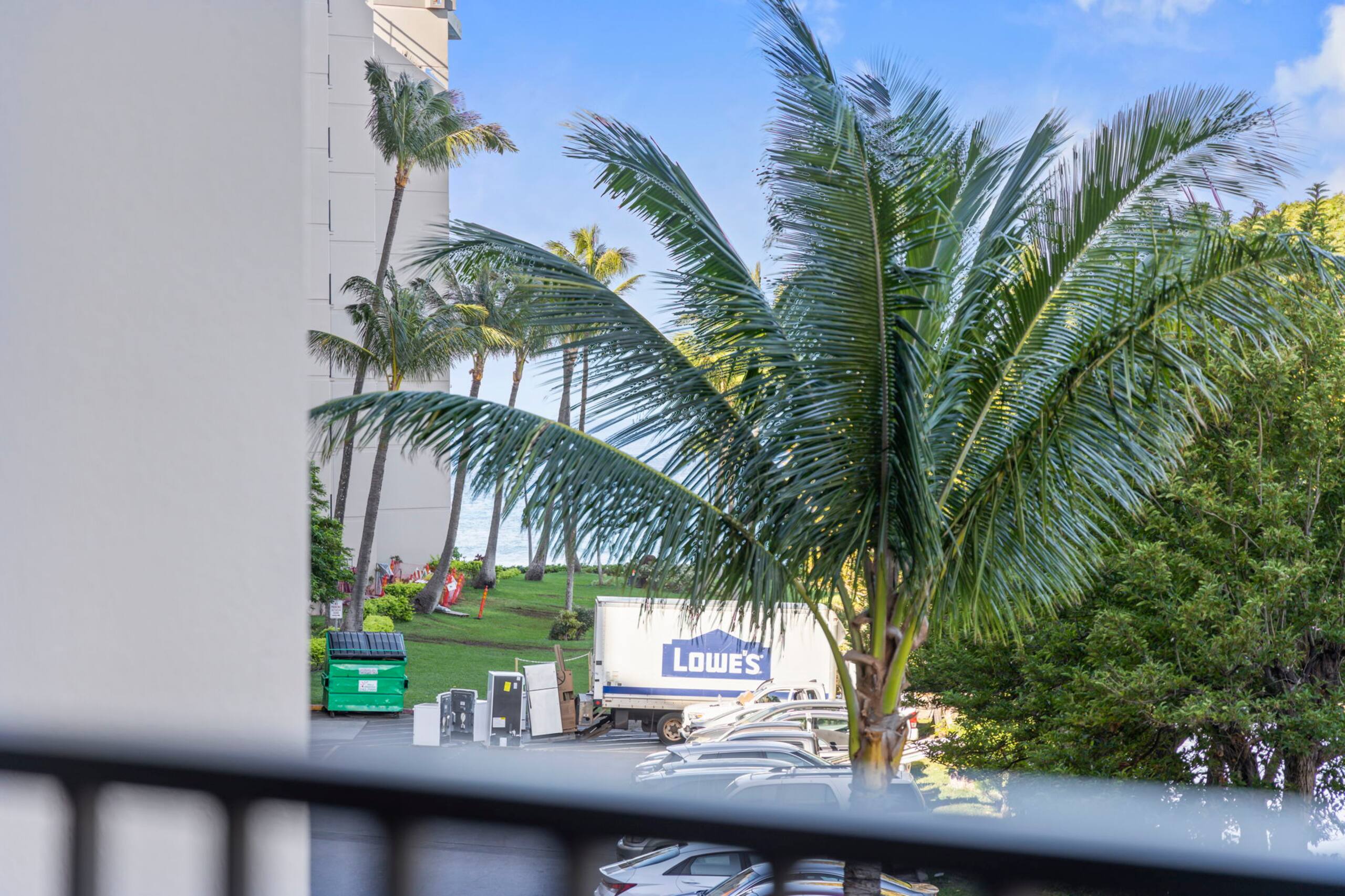 Condo in Lahaina · ★4.85 · Studio · 2 beds · 1 private bath - Image 85