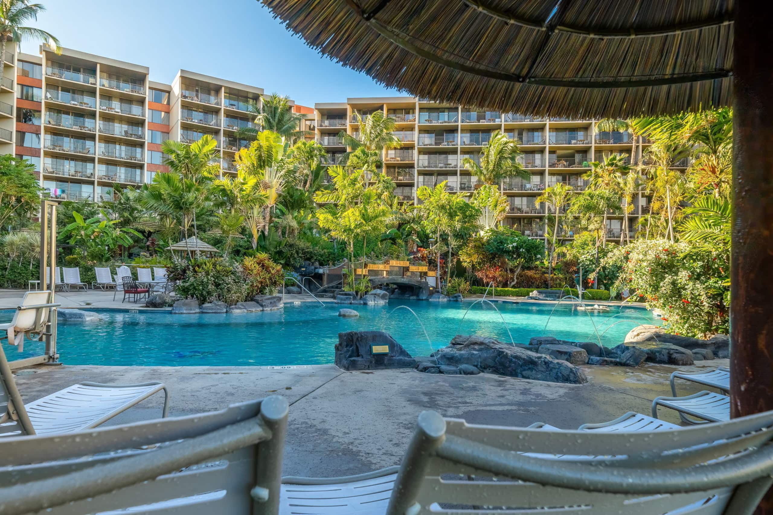 Condo in Lahaina · ★4.85 · Studio · 2 beds · 1 private bath - Image 83