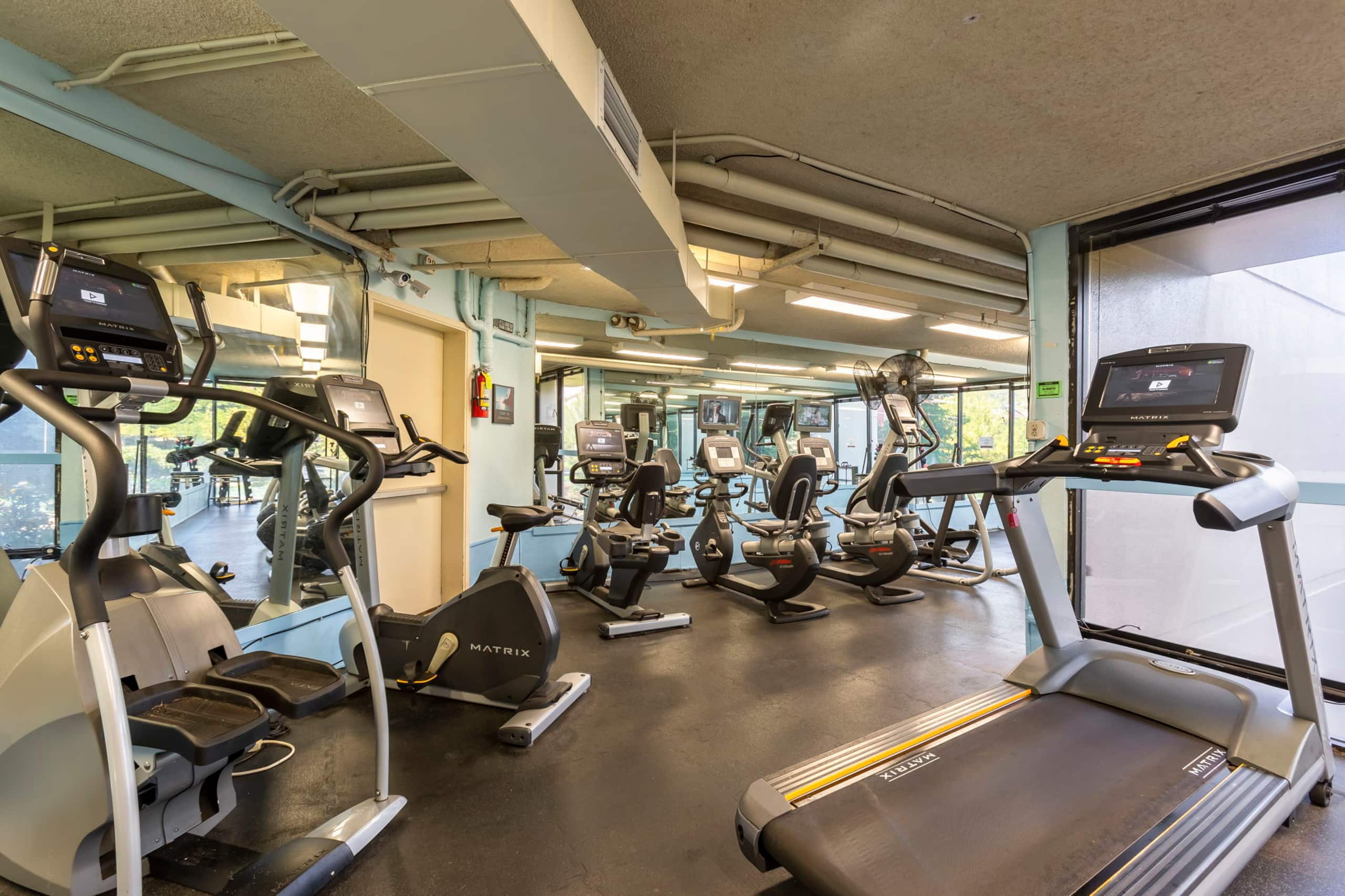 Condo in Lahaina · ★4.85 · Studio · 2 beds · 1 private bath - Image 71
