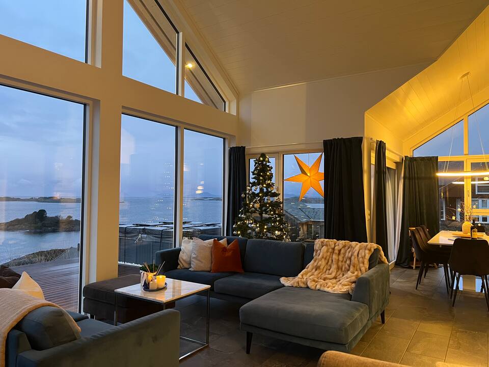 A modern sea cabin on the Norwegian coast, Atløy, Vestland, Norway, photo 9 of 10