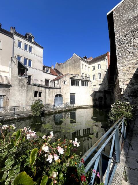 Exceptional apartment-terrace-Little Venice