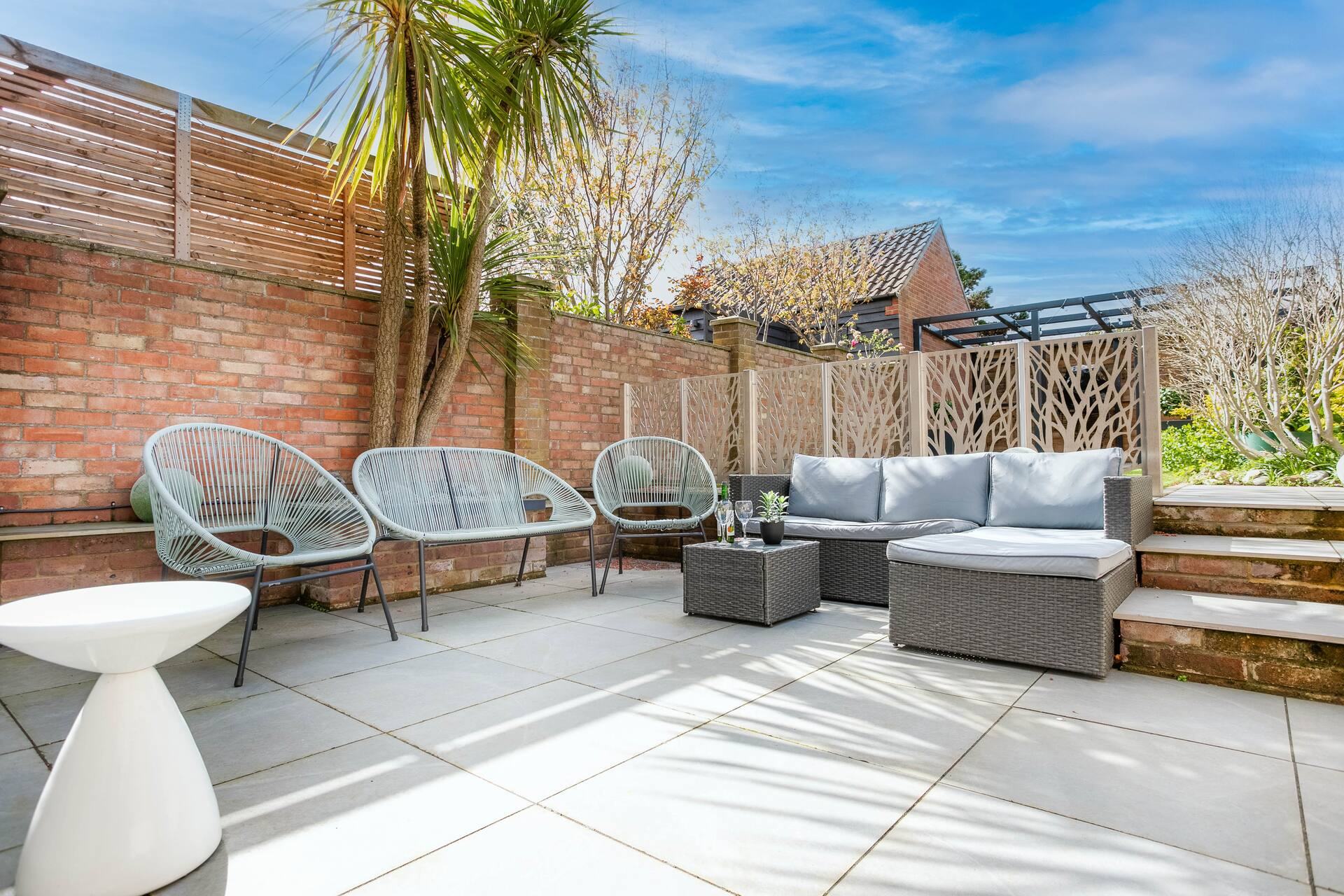 Eton House coastal villa with great outside space — photo 5
