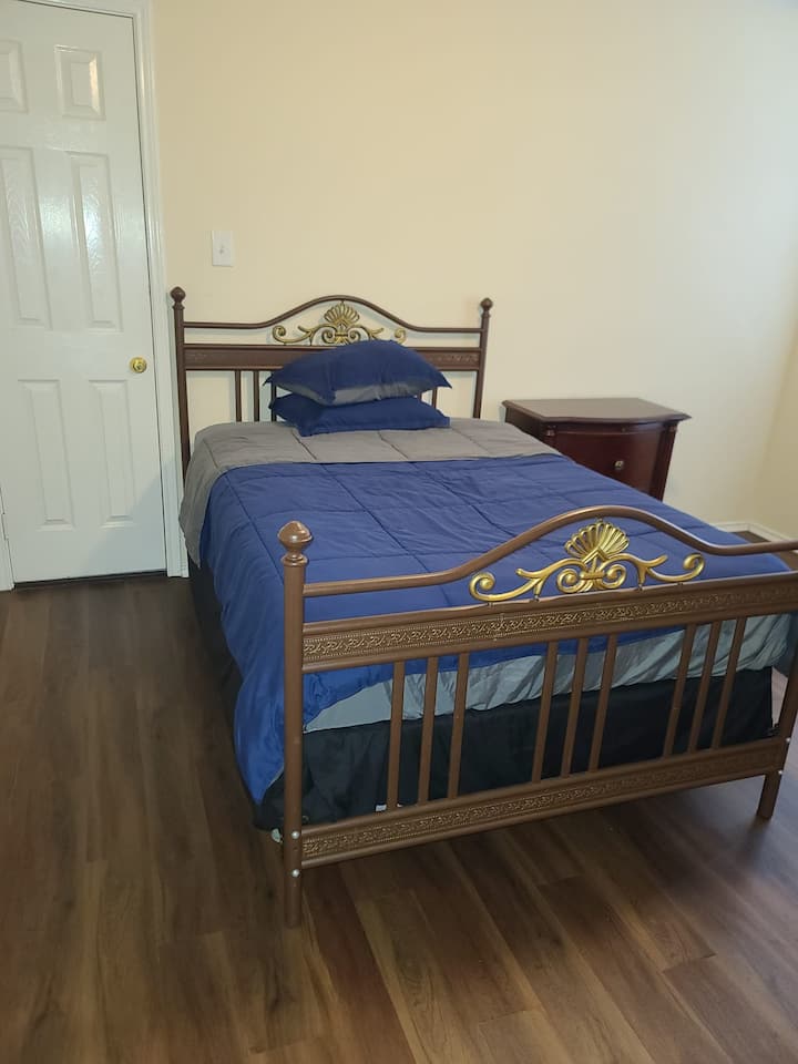 02 Private Room in Tomball Houses for Rent in Tomball, Texas