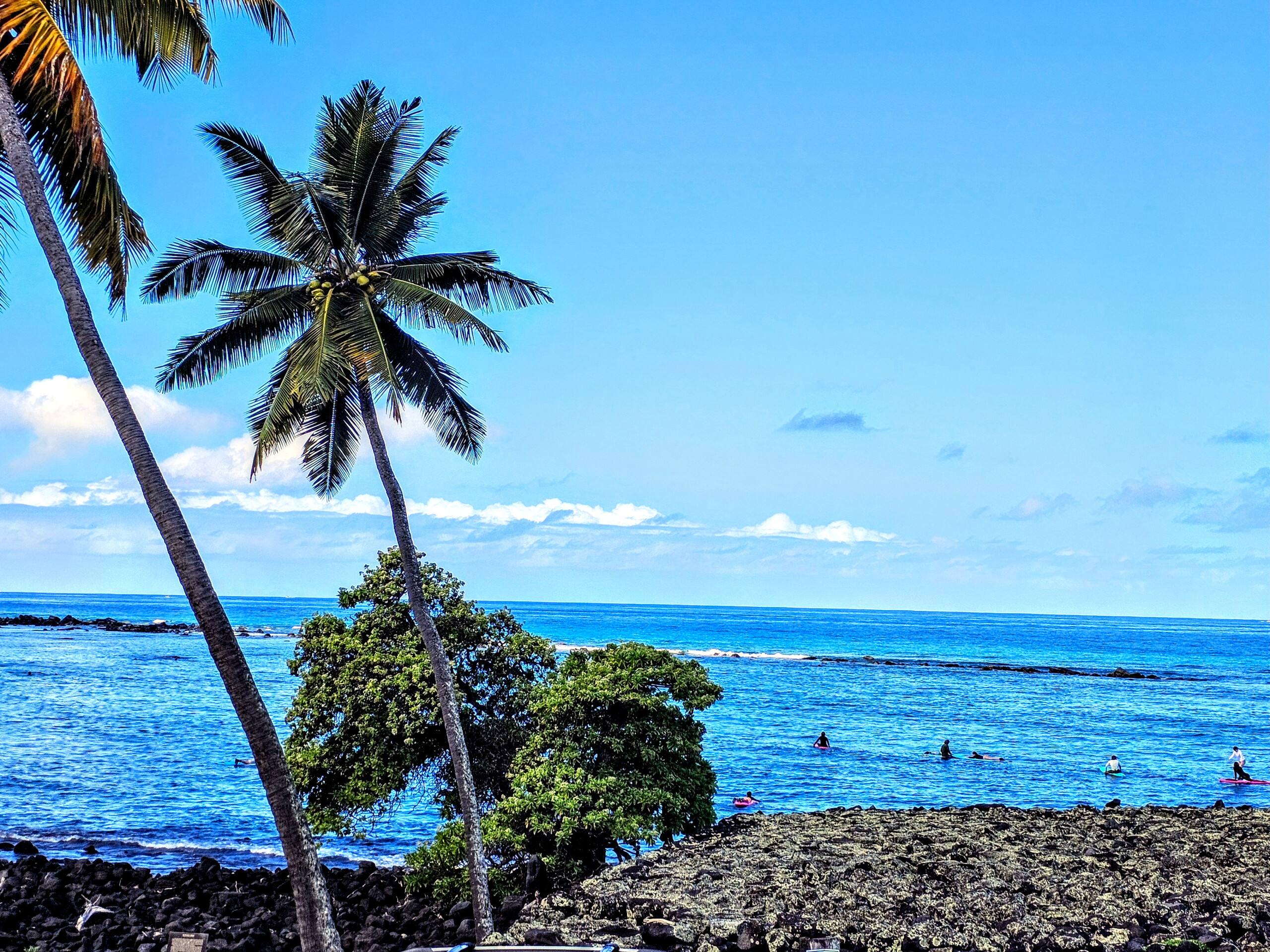 Condo in Kailua-Kona · ★4.87 · 2 bedrooms · 3 beds · 2 baths - Image 24