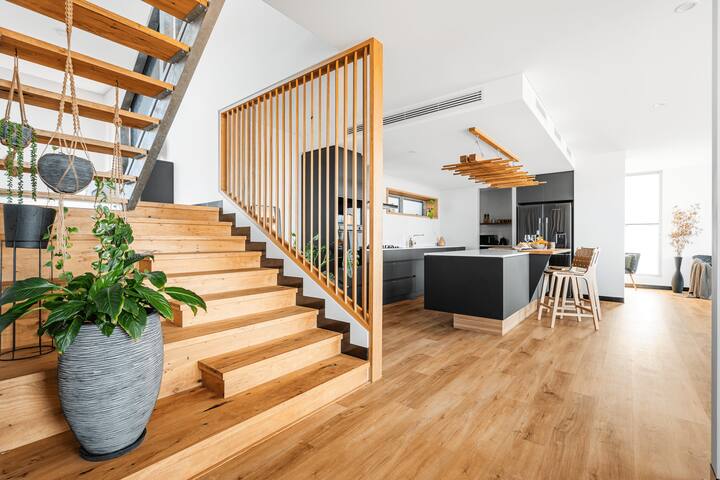 The Lookout, Albany Holiday House gallery image 3