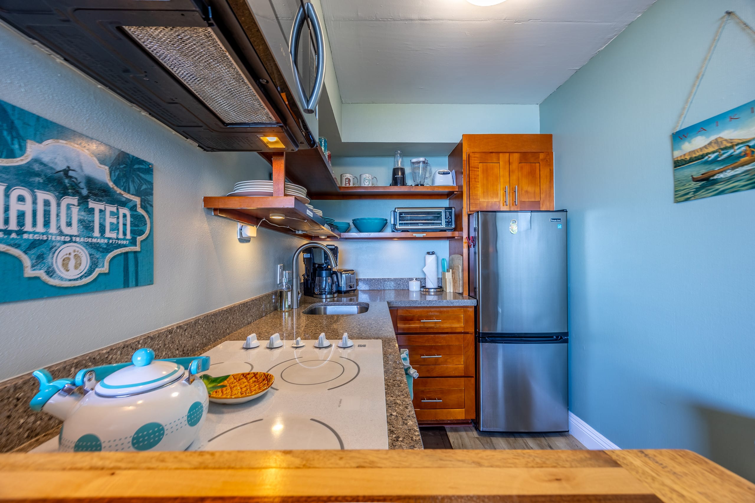 Condo in Lahaina · ★4.94 · 1 bedroom · 1 bed · 1 private bath - Image 17