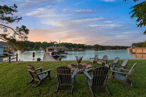 Waterfront Retreat w/ Game Room, Dock & Pool Table
