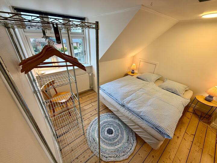 Spavaća soba nalazi se na 1. katu