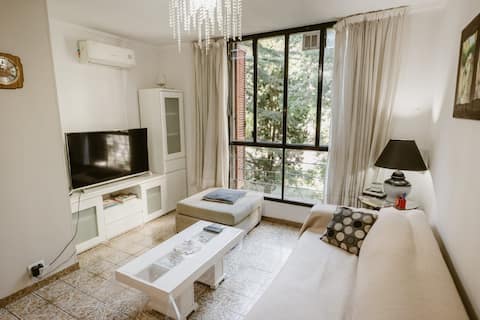 Top Airbnb: Beautiful Apartment a few mts from Puerto Madero en La Boca