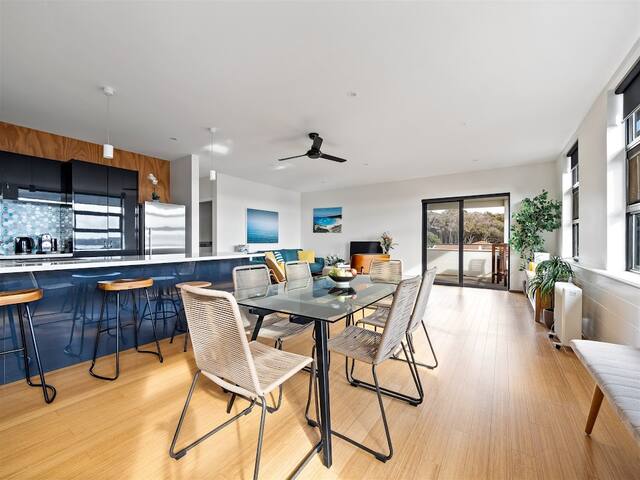 Bonnie View – a wonderful view up the river gallery image 3