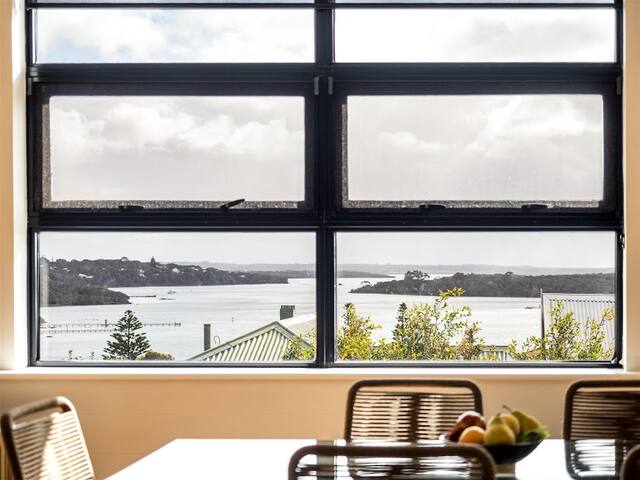 Bonnie View – a wonderful view up the river gallery image 4