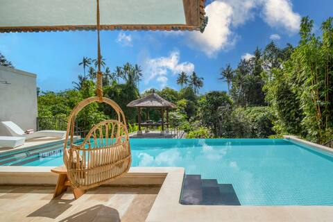La Bohemia Ubud: Luxe 4BR villa with Natural Pool