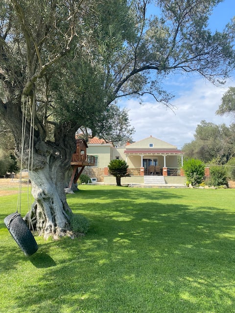 Seaside house next to thermal spa
