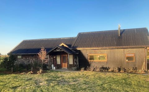 A house with a soul  
Molino Viejo sector. Llanquihue