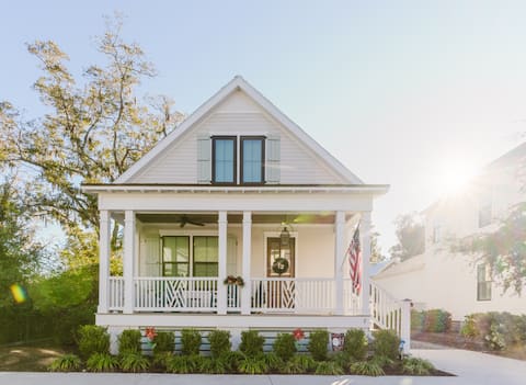 Old Town Beaches and Birdies House