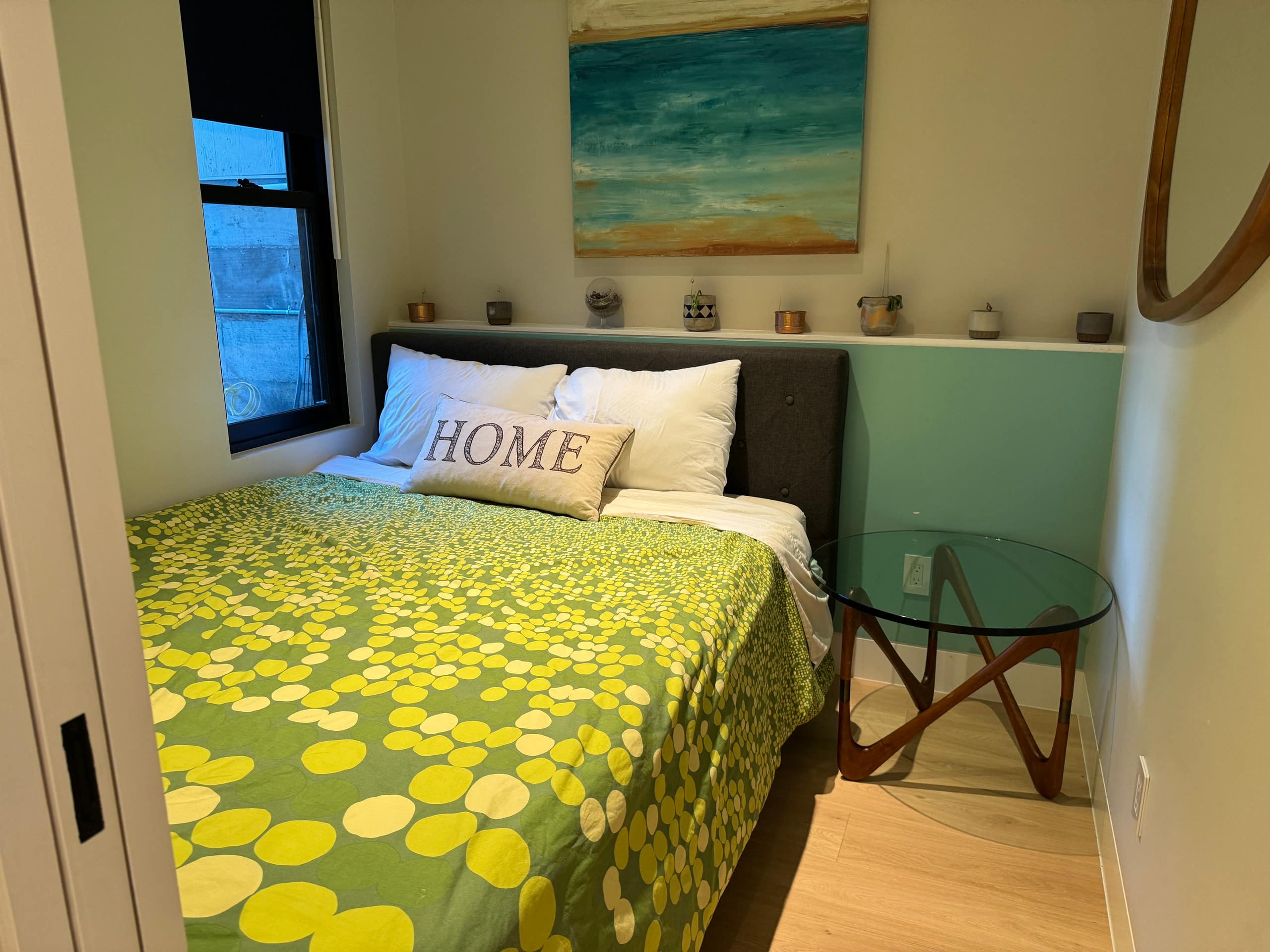 Home in San Francisco · ★4.97 · 2 bedrooms · 2 beds · 1 bath - Image 17