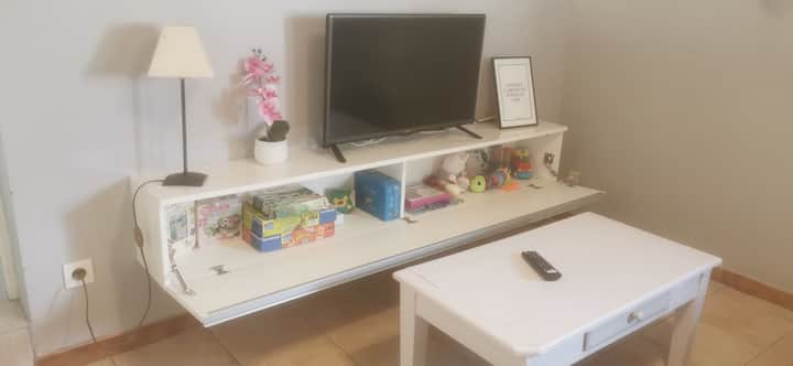 Appartement Sur Cour Avec Terrasse Couverte - Ussel