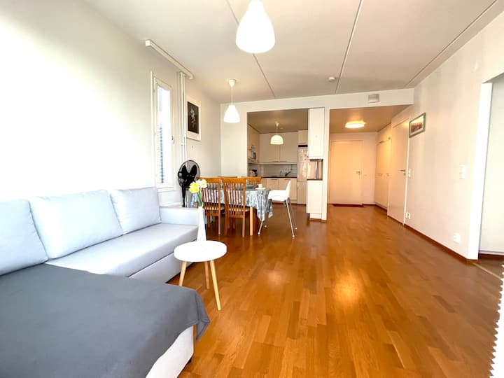 Cozy Sauna Apt. Near Mall/metro + Free Parking - Uusimaa
