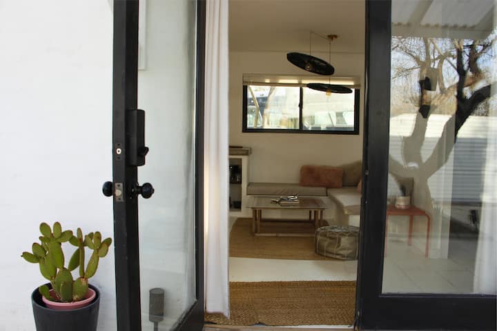 Guest House With Private Courtyard, Saguaro Park - Marana, AZ