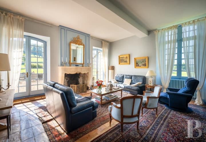 غرفة المعيشة