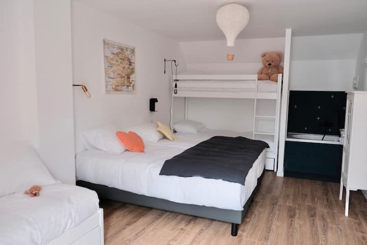 Стая в общежитие