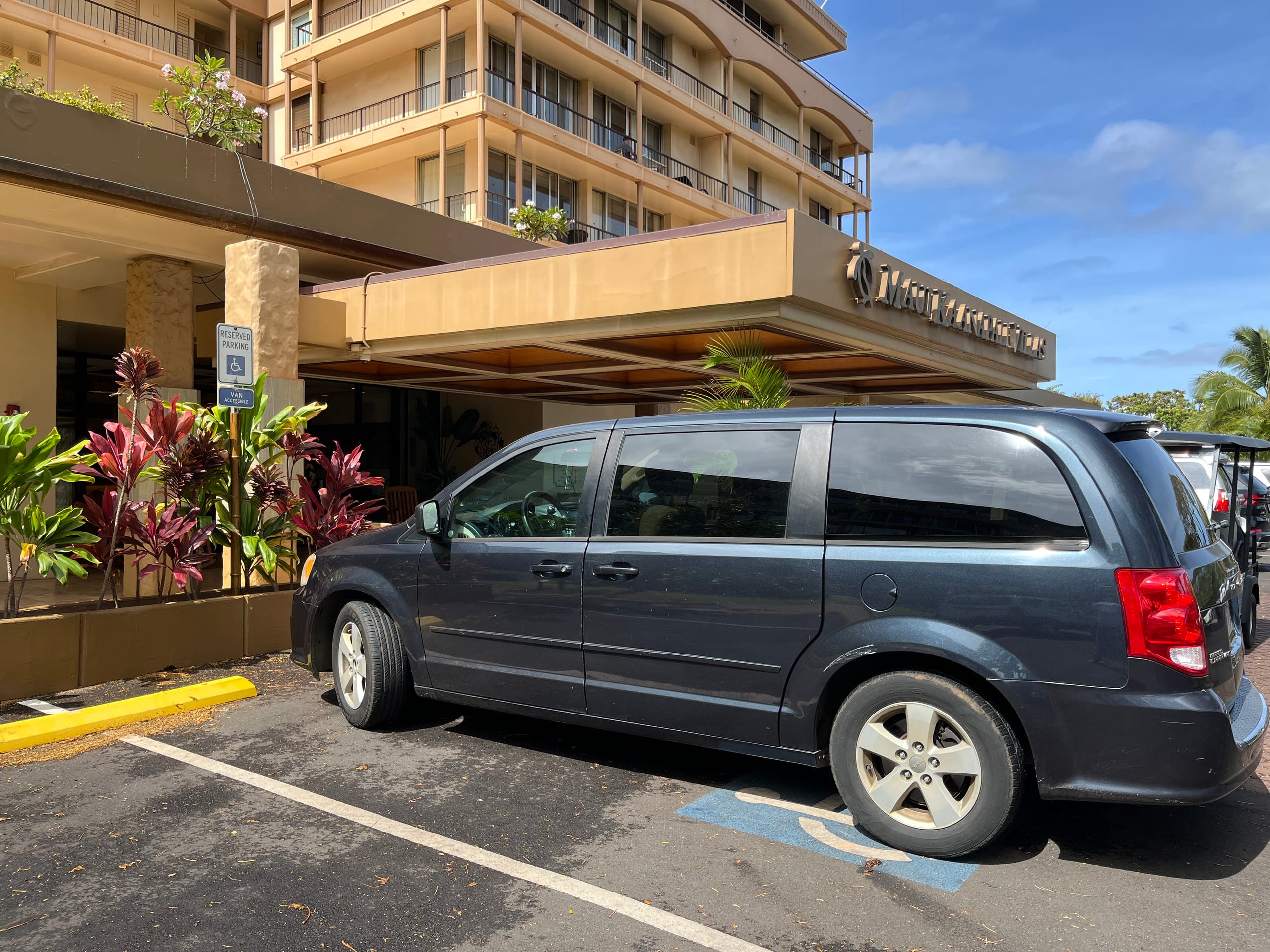Resort in Lahaina · ★5.0 · 1 bedroom · 2 beds · 1 private bath - Image 38