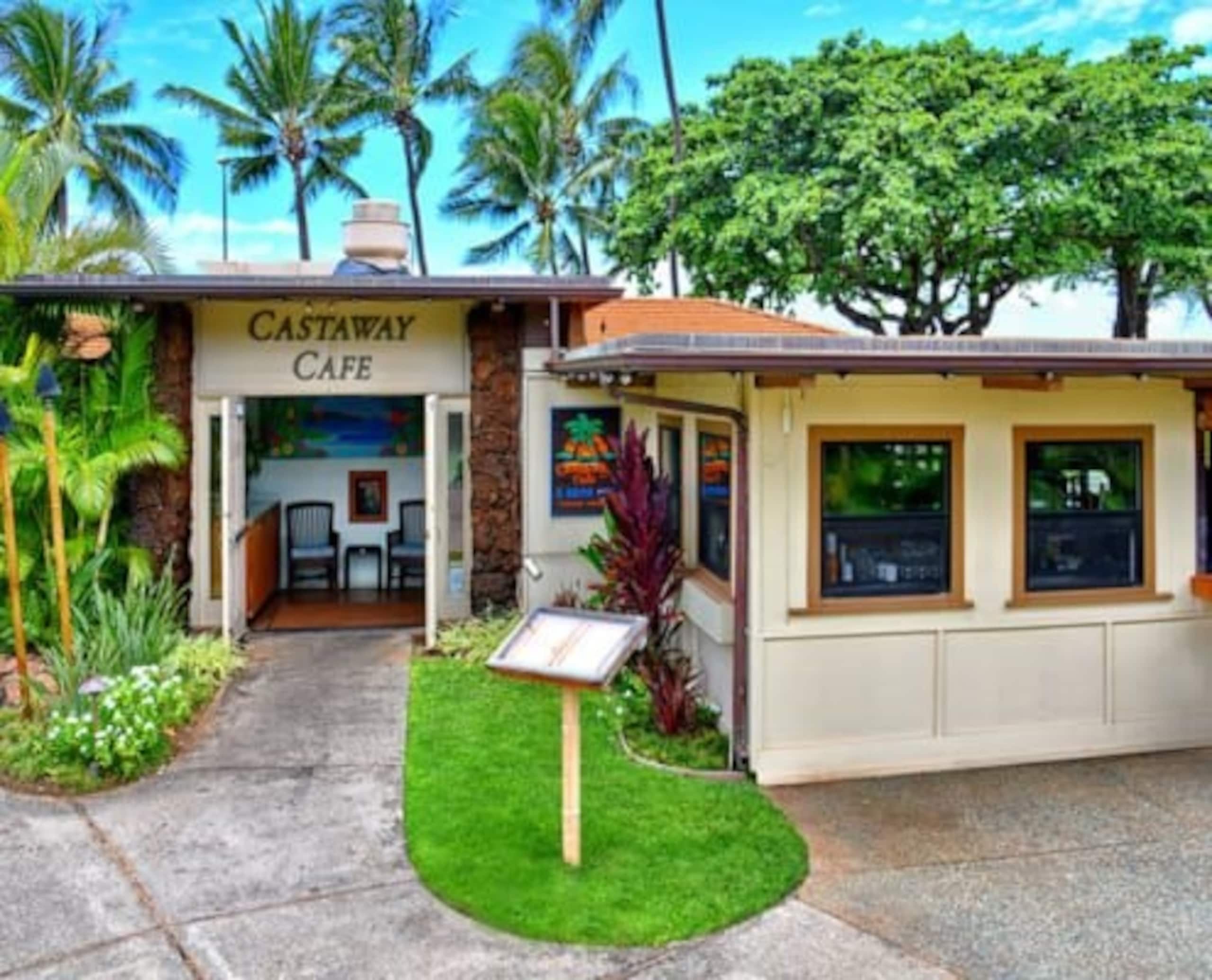Resort in Lahaina · ★5.0 · 1 bedroom · 2 beds · 1 private bath - Image 18