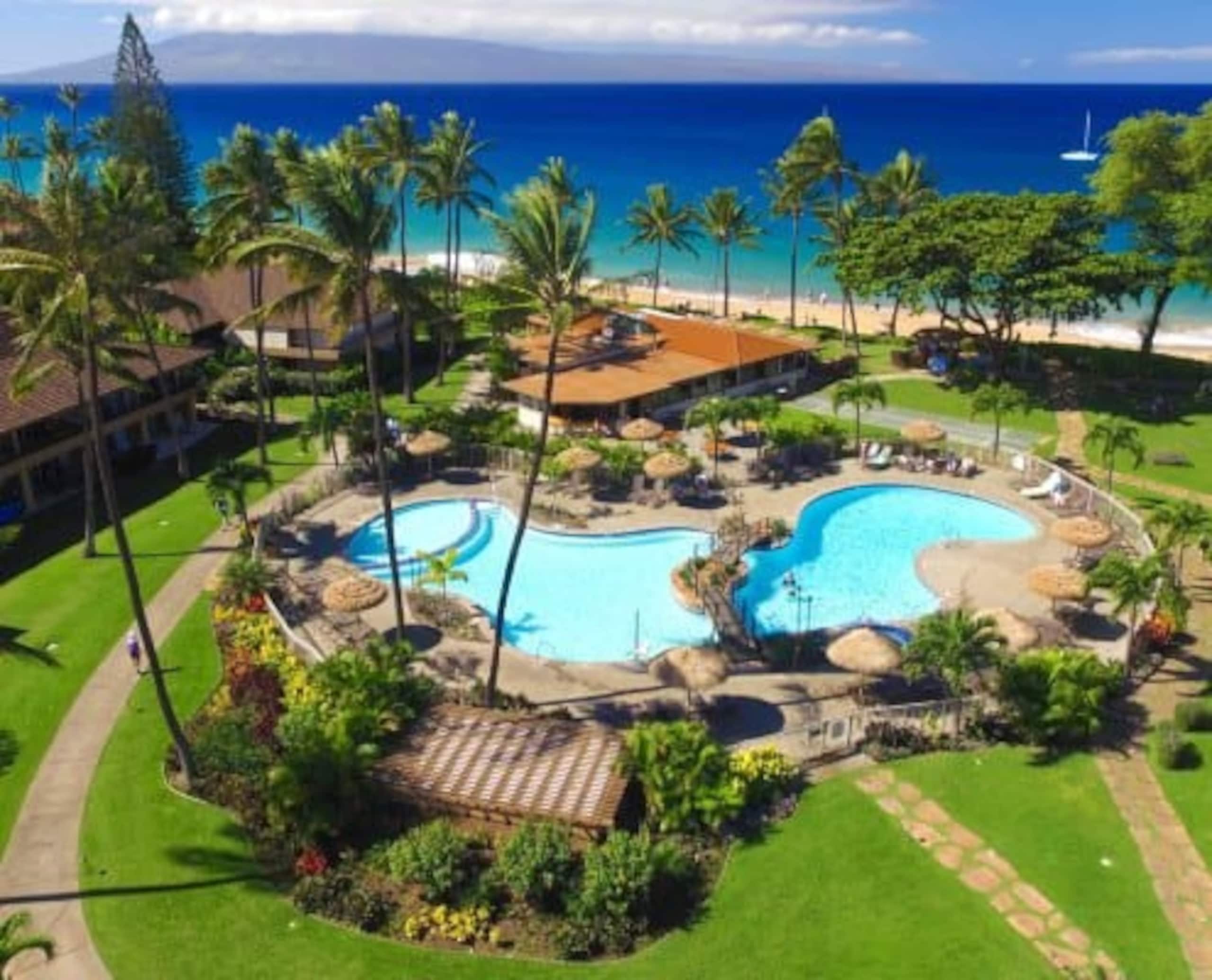 Resort in Lahaina · ★4.92 · Studio · 1 bed · 1 private bath - Image 17
