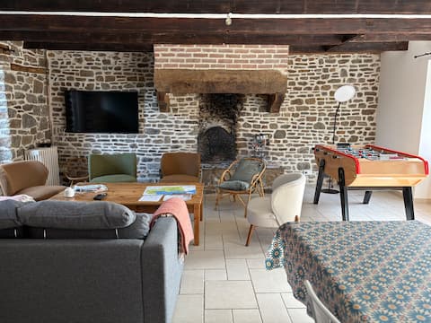 COZY HOUSE IN THE COUNTRYSIDE