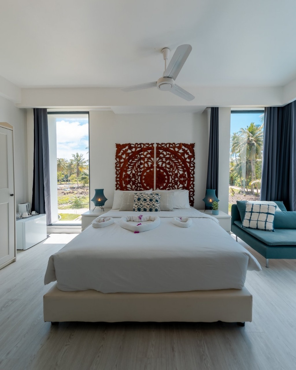 Kategoria e dhomës: Dhomë dopio "Queen" me ballkon
Kjo dhomë ndodhet në katin e parë.
Kjo dhomë është më e madhe se dhoma standarde dhe mund të akomodojë një krevat shtesë