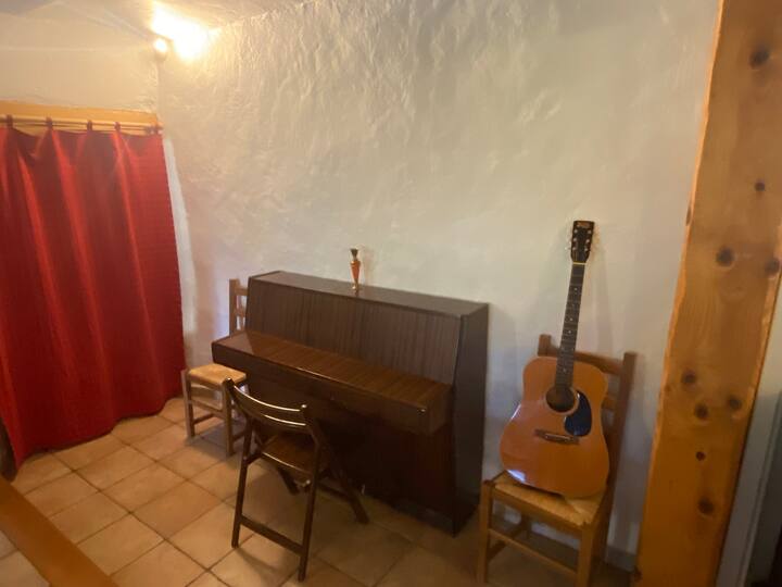 Gîte 10/12p à La Montagne Proche Des Ecrins - Isère