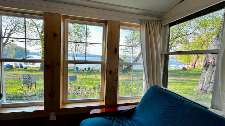 Beach Retreat (Cabin 3) - Annandale, MN