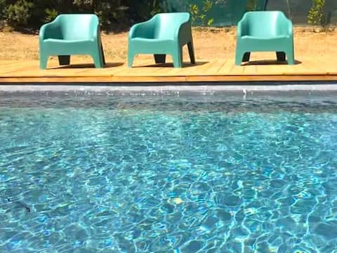 Villa *piscine privée* plein coeur de Provence