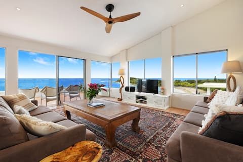 Top performing Airbnb: Luxury Oceanfront Penthouse! Couples Paradise in Yamba