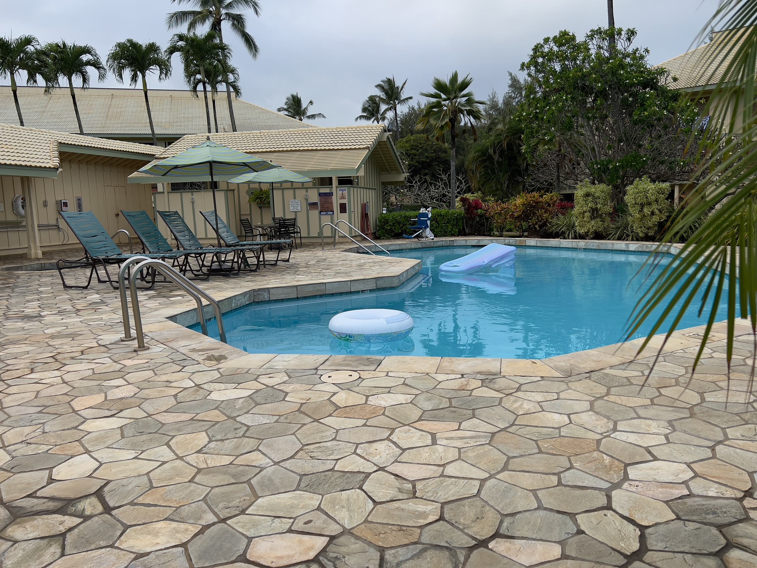 Condo in Lihue · ★4.92 · 1 bedroom · 1 bed · 1 bath - Image 27