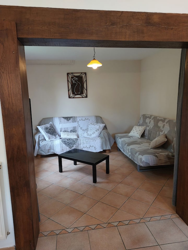 App 80 M2 Pour 1 à 6 Personnes + 1 Bébé - Lac de Chalain