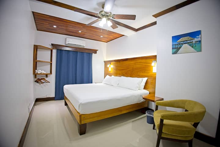 غرفة النوم 2