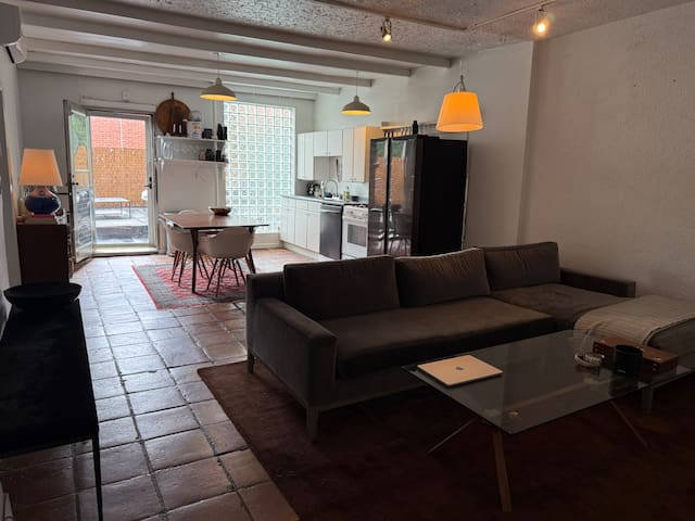 Beautiful Two Bedroom with Private Patio