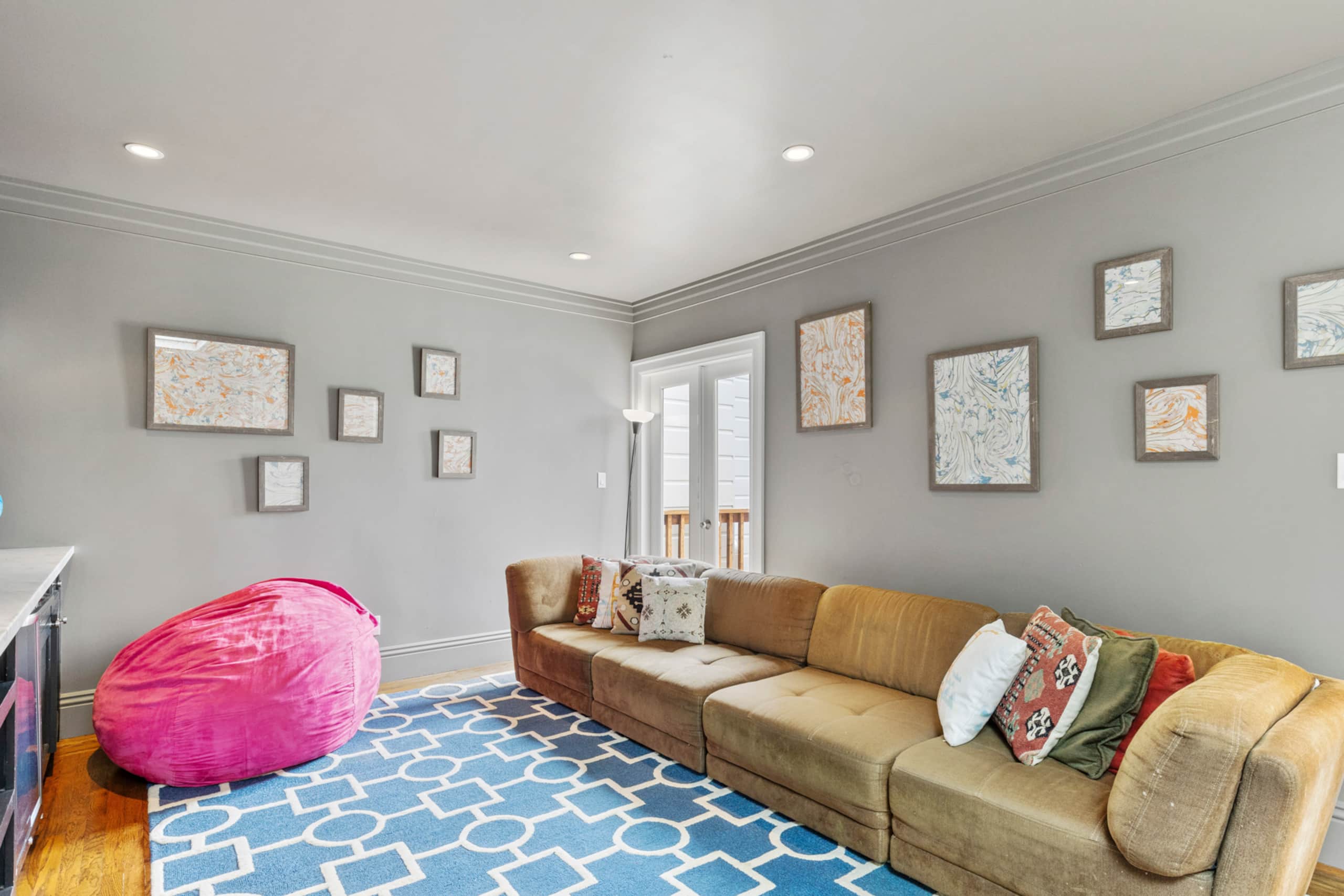Home in San Francisco · ★4.93 · 3 bedrooms · 4 beds · 2.5 baths - Image 13