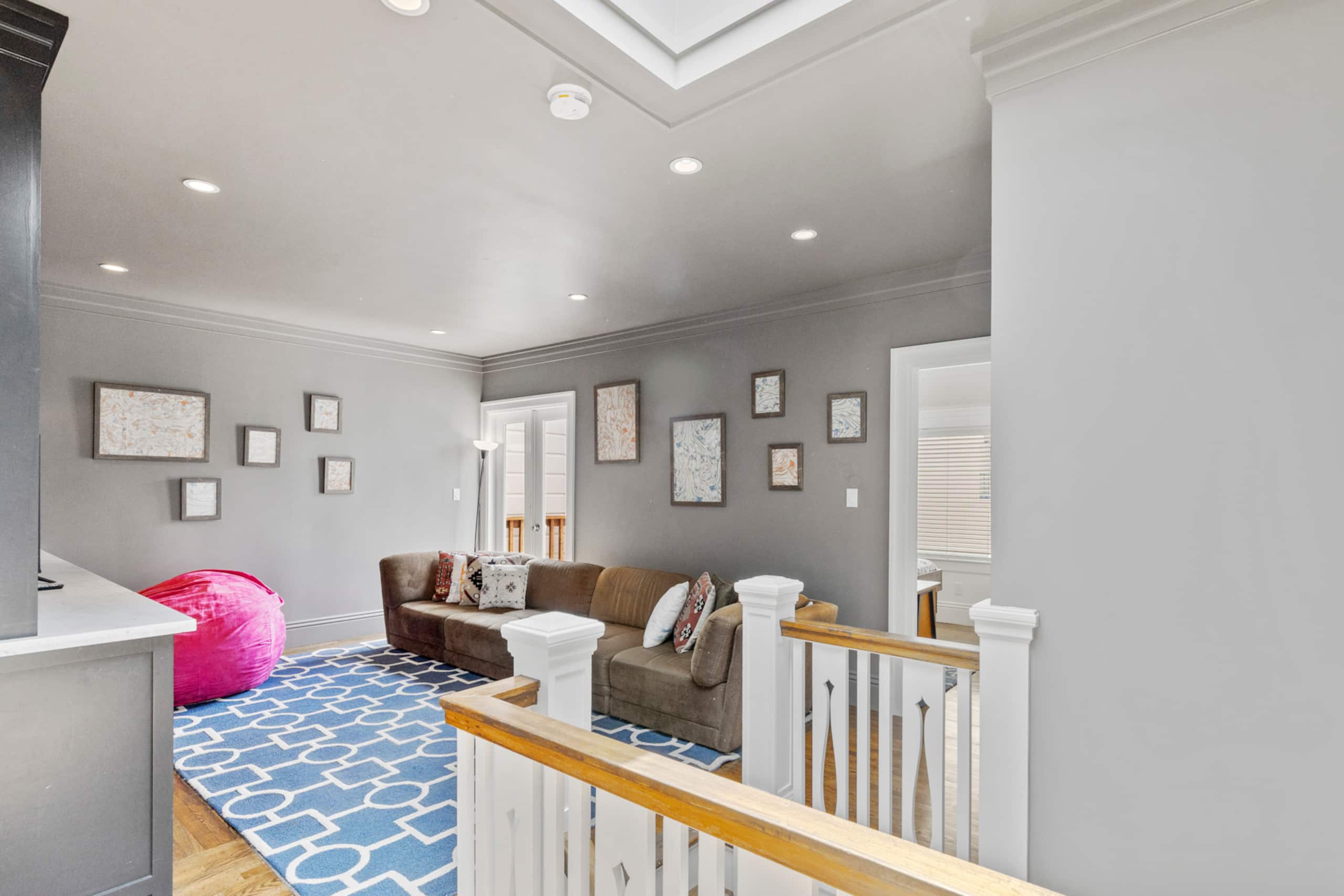 Home in San Francisco · ★4.93 · 3 bedrooms · 4 beds · 2.5 baths - Image 39