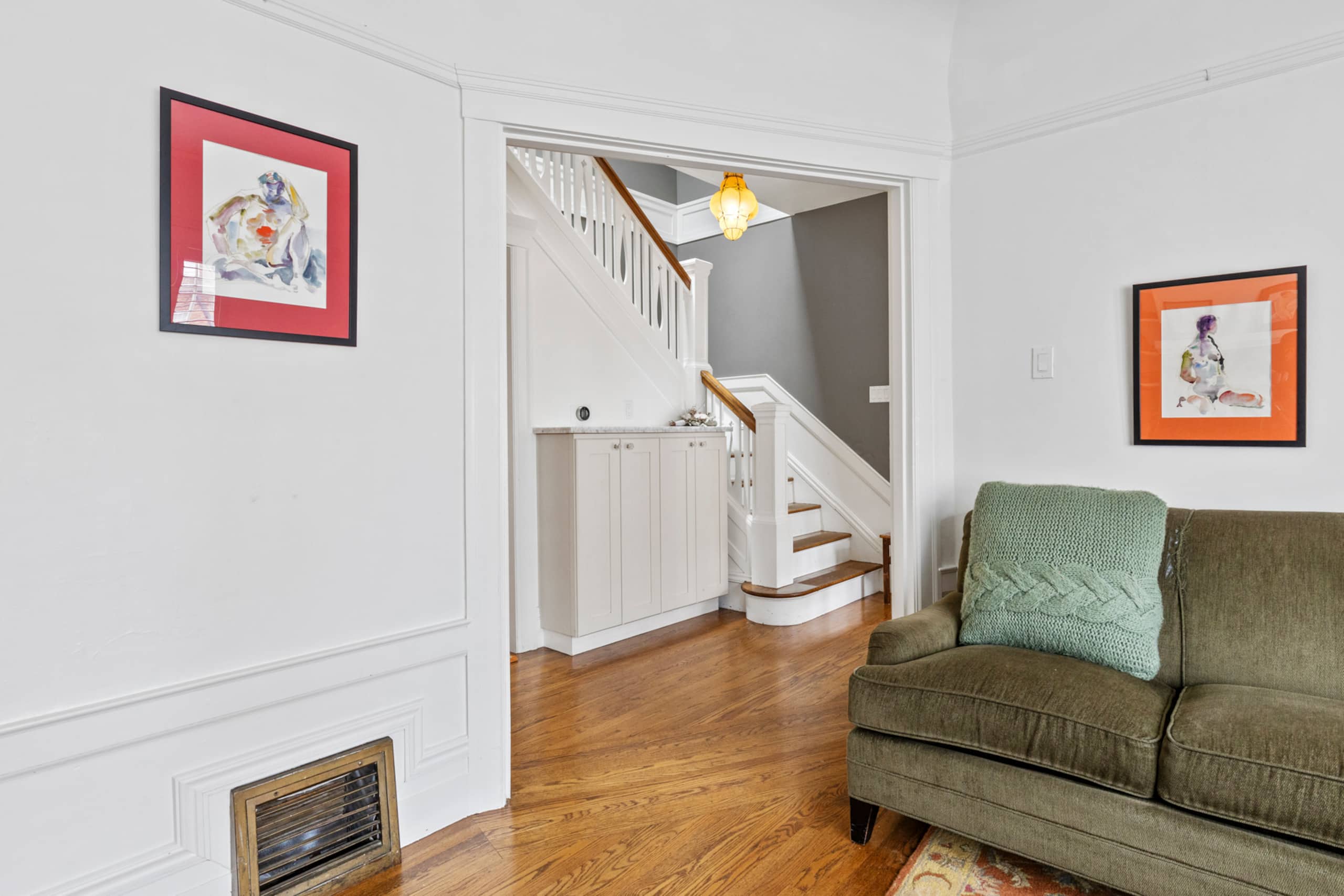 Home in San Francisco · ★4.93 · 3 bedrooms · 4 beds · 2.5 baths - Image 42